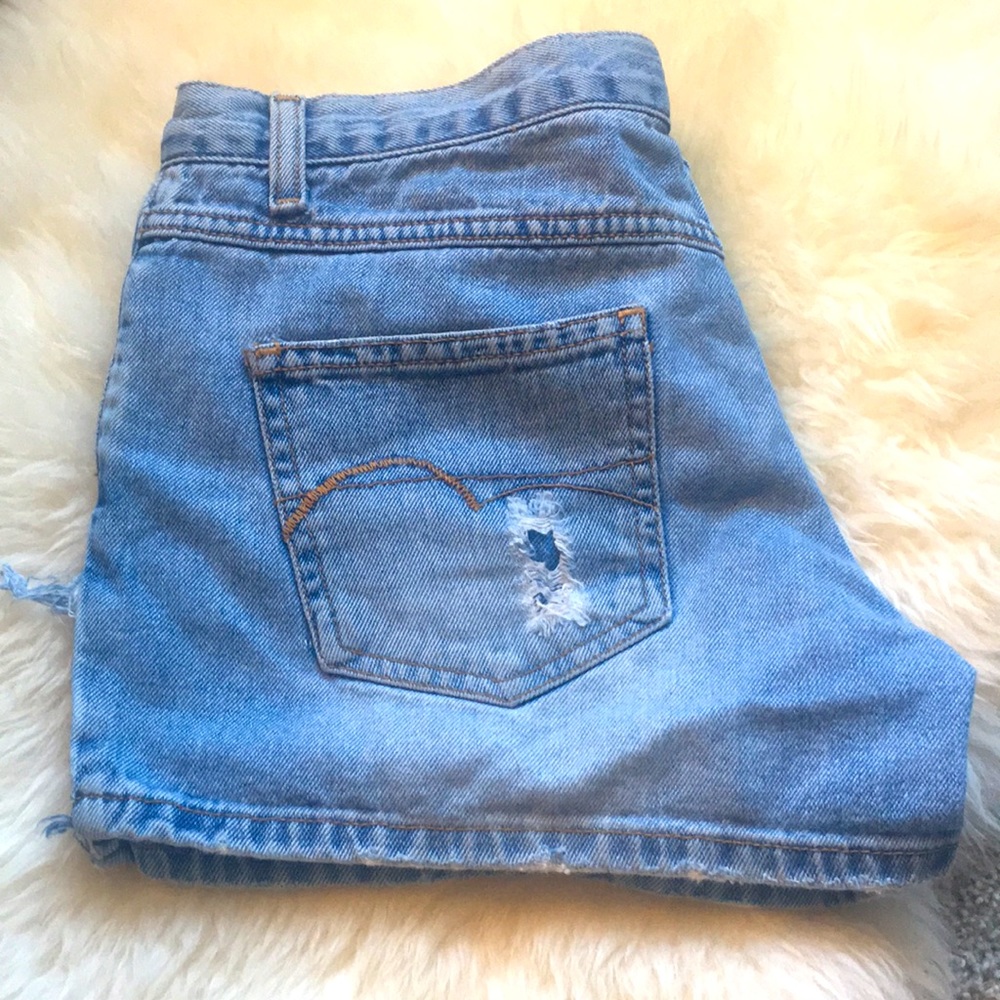 American Eagle distressed jean shorts